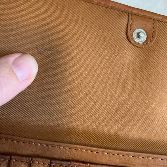 Fossil Genuine Leather Button Closure Flap Wallet Clutch Card Holder Tan Boho - Picture 9 of 16